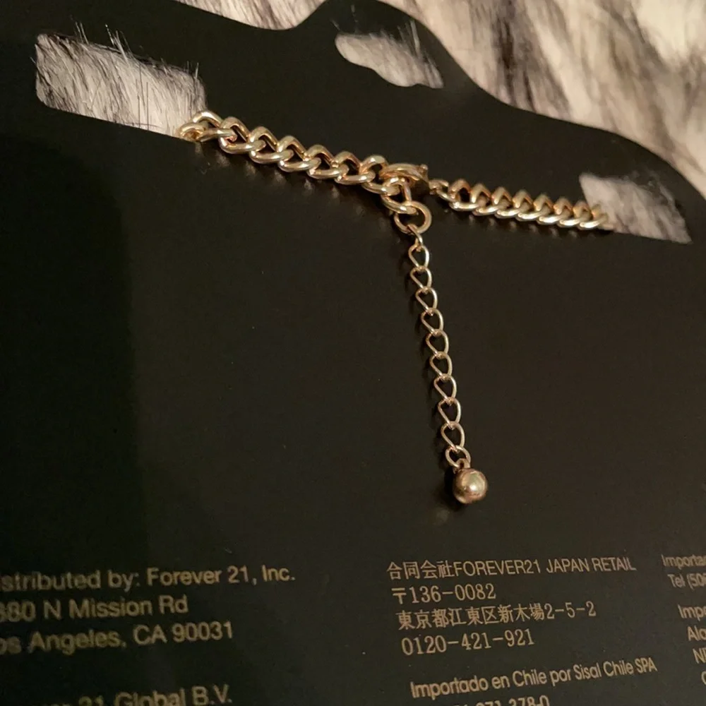 NWT Forever 21 Pink Accent Goldtone Statement Necklace - Picture 7 of 8